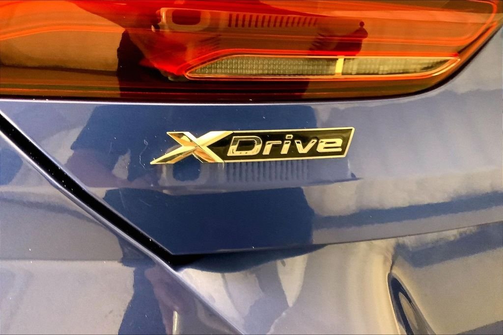 Used 2024 Portimao Blue Metallic BMW  image 7