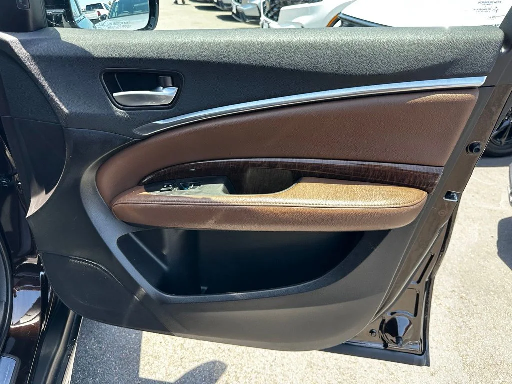 Used 2017 Brown Acura 3.5L image 17