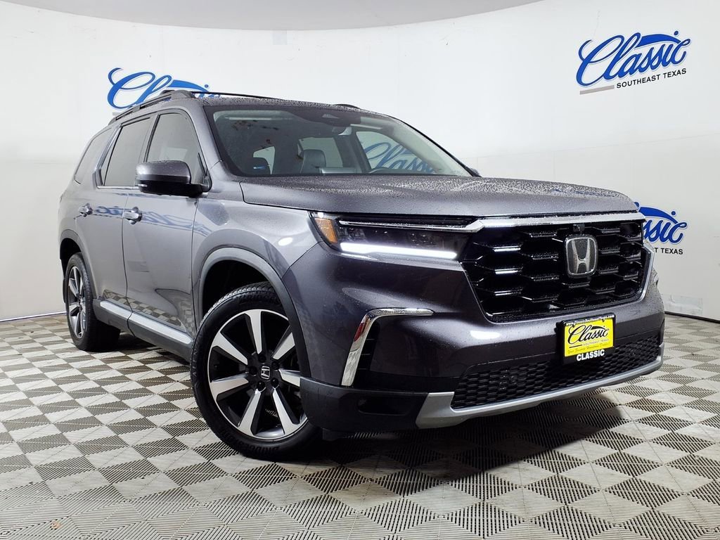 2023 Honda Pilot Elite AWD's photo