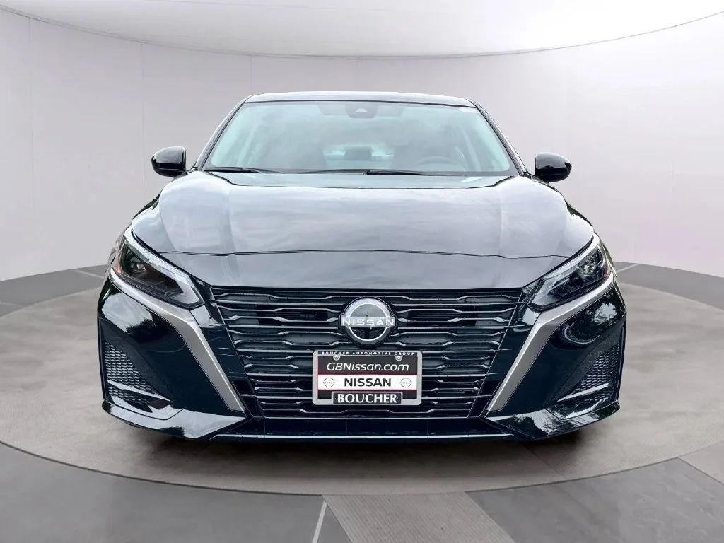 New 2026 Super Black Nissan SV image 8