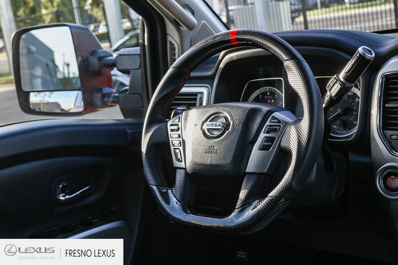 Used 2017 Red Nissan SL image 18
