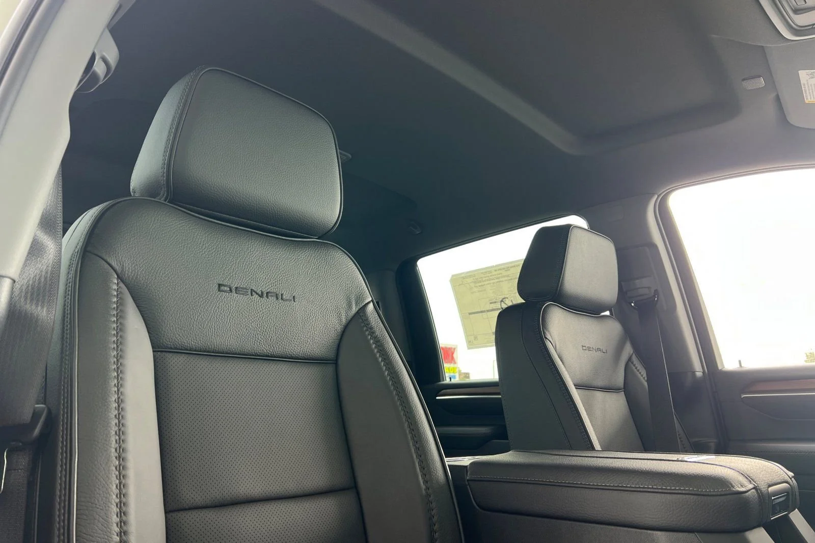 2026 GMC Sierra 2500HD Denali - Photo 15
