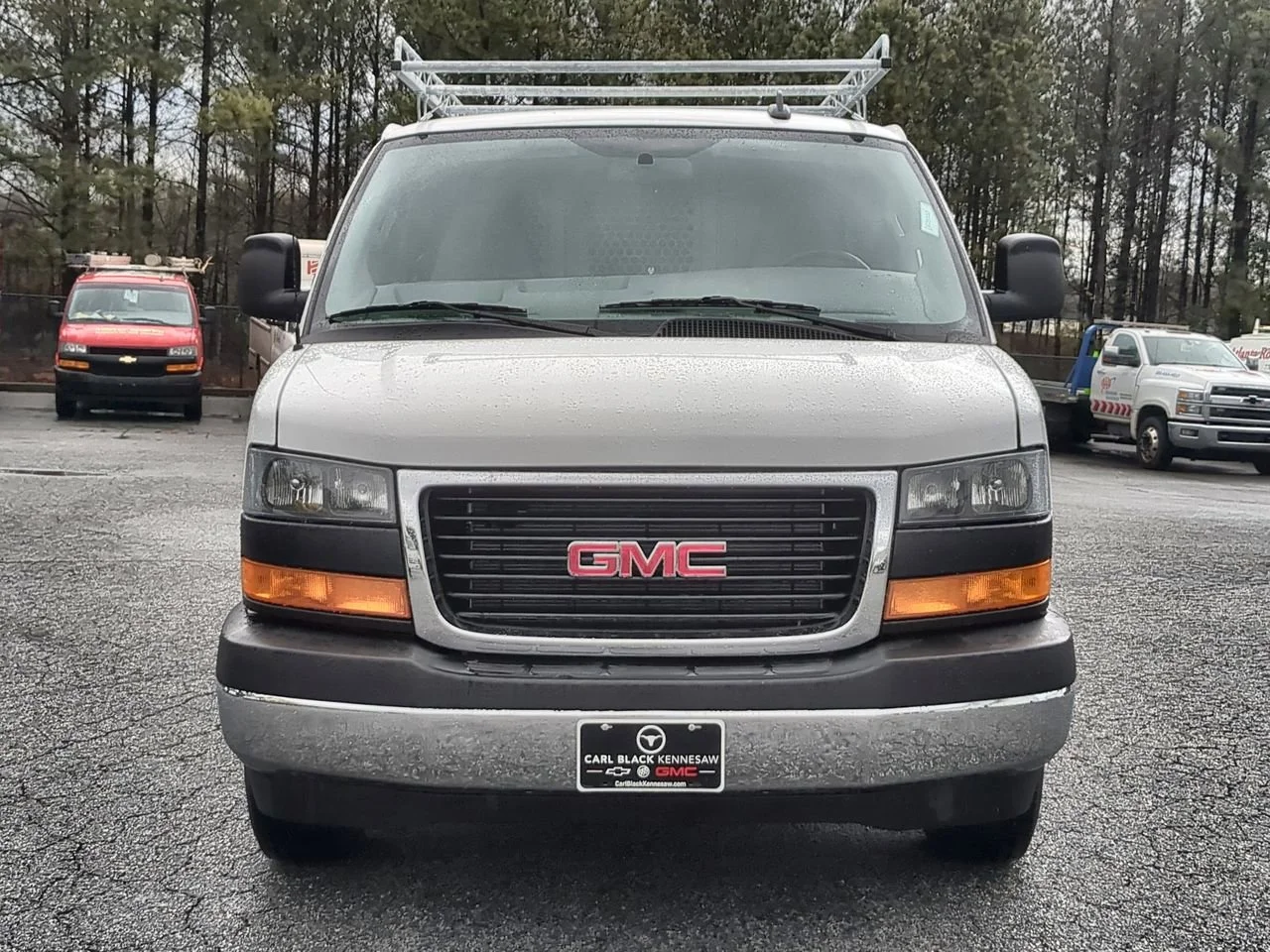 New 2025 Summit White GMC Work Van image 3