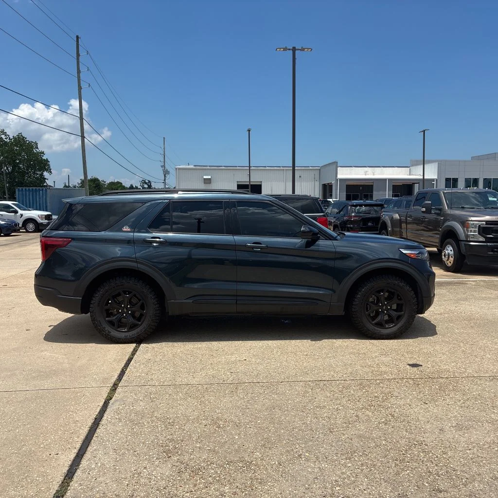 Used 2023 Blue Metallic Ford Timberline image 2