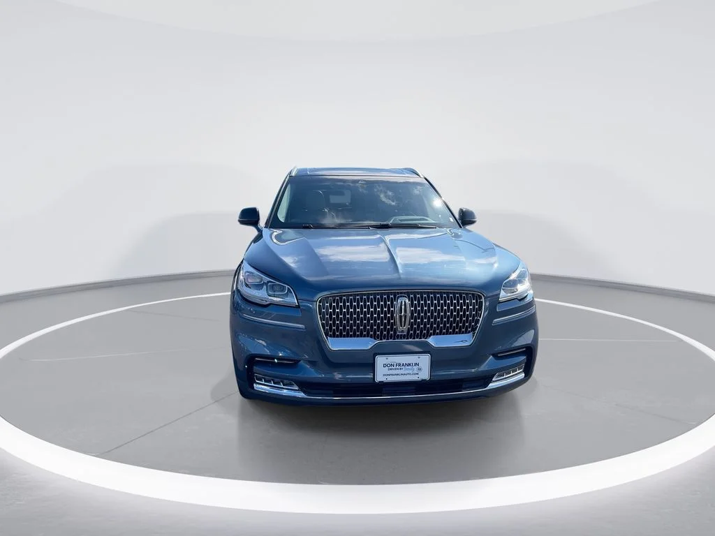 Used 2020 Blue Lincoln Reserve image 3