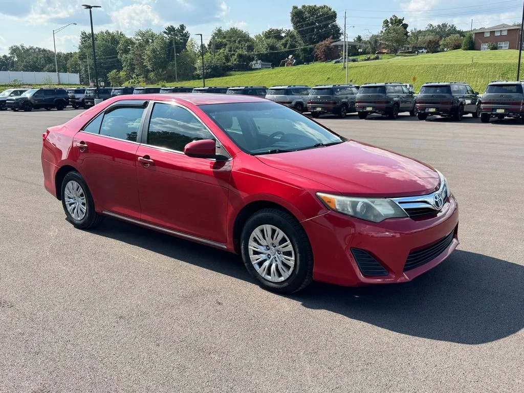Used 2013 Red Toyota LE image 2