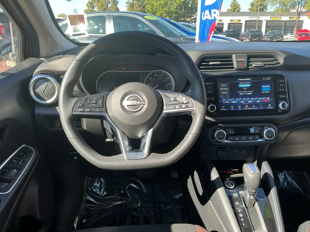 Used 2024 Scarlet Ember Tintcoat Nissan SR image 9