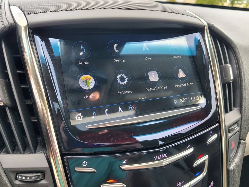 Used 2018 RADIANT SILVER METALLIC Cadillac Luxury AWD image 23