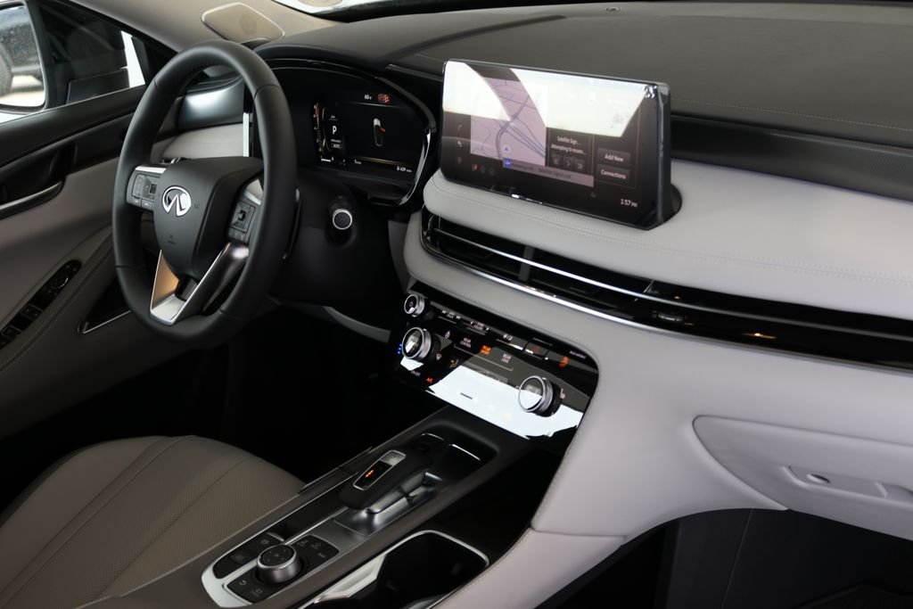 New 2026 MOONBOW BLUE INFINITI Luxe AWD image 46