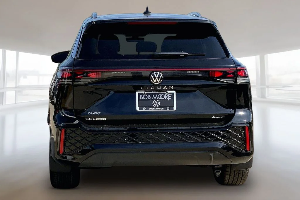 New 2026 Deep Black Pearl Volkswagen SEL R-Line Turbo image 4