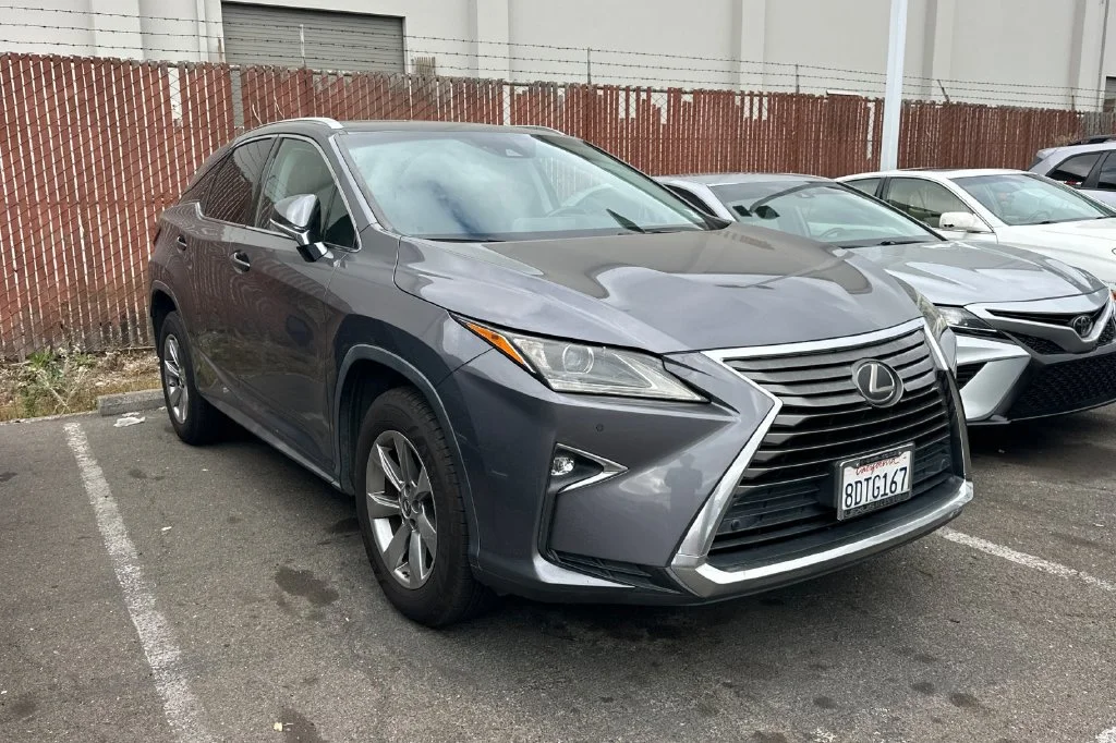 Used 2018 Gray Lexus 350 image 2