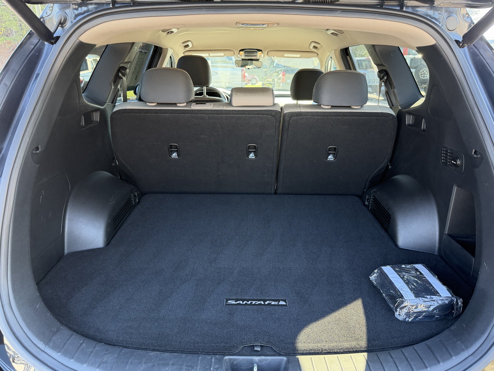 Certified Used 2023 Twilight Black Hyundai SEL image 14