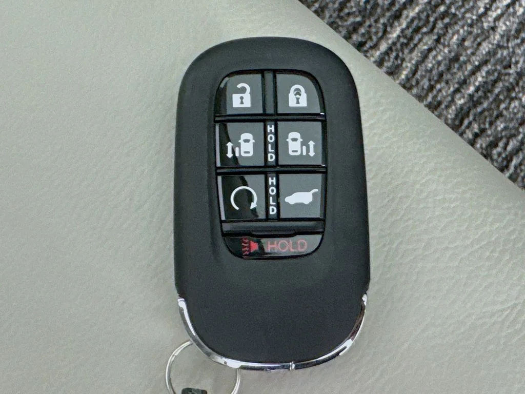 Certified Used 2026 Silver Honda Touring image 43