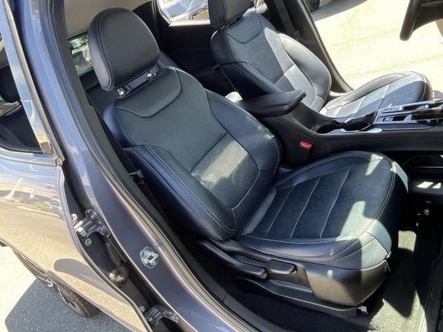 Used 2023 Gray Ghost Metallic Chevrolet Premier image 24