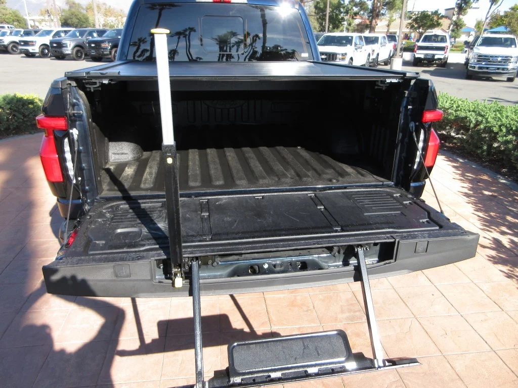 Certified Used 2023 Antimatter Blue Metallic Ford Lariat image 29