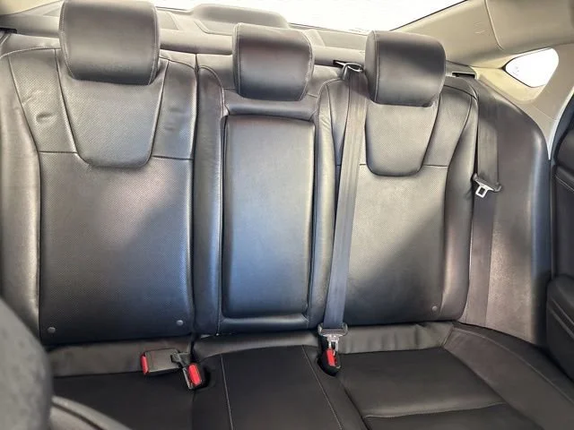 Used 2019 White Honda Touring image 25