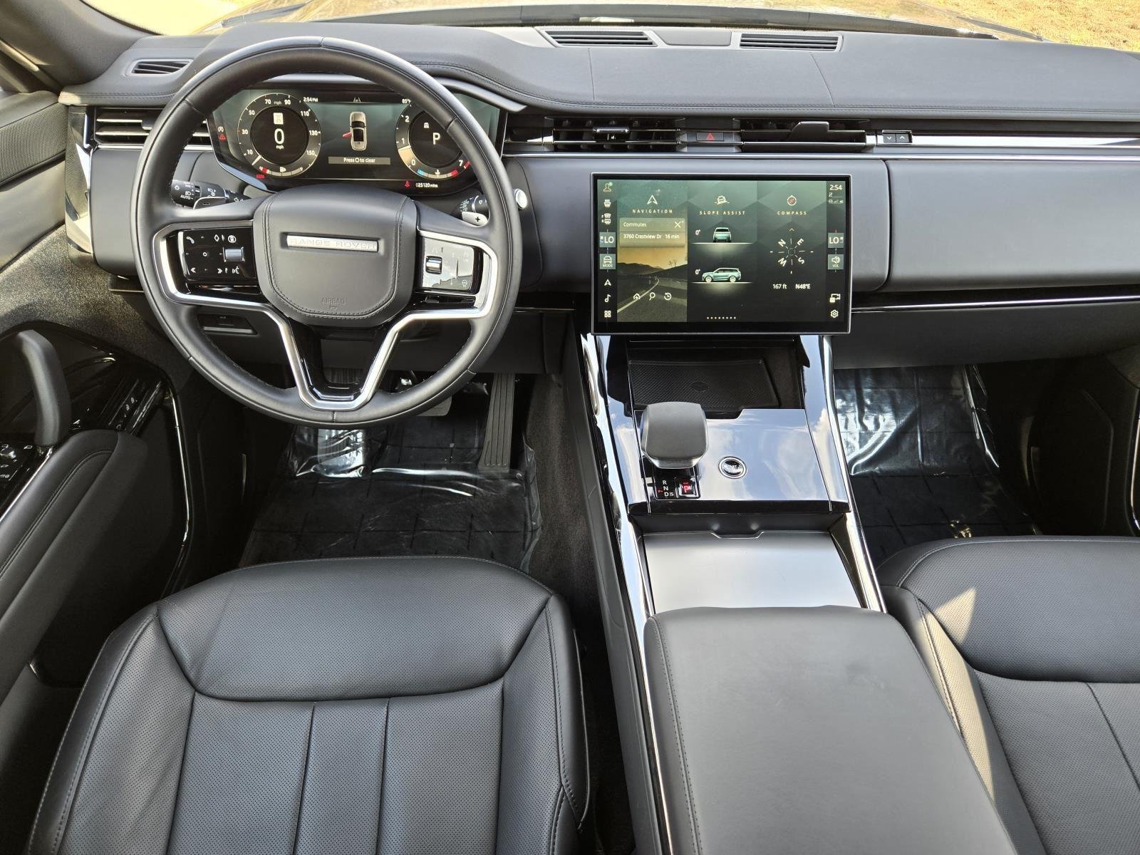 Used 2025 Santorini Black Metallic Land Rover SE image 22