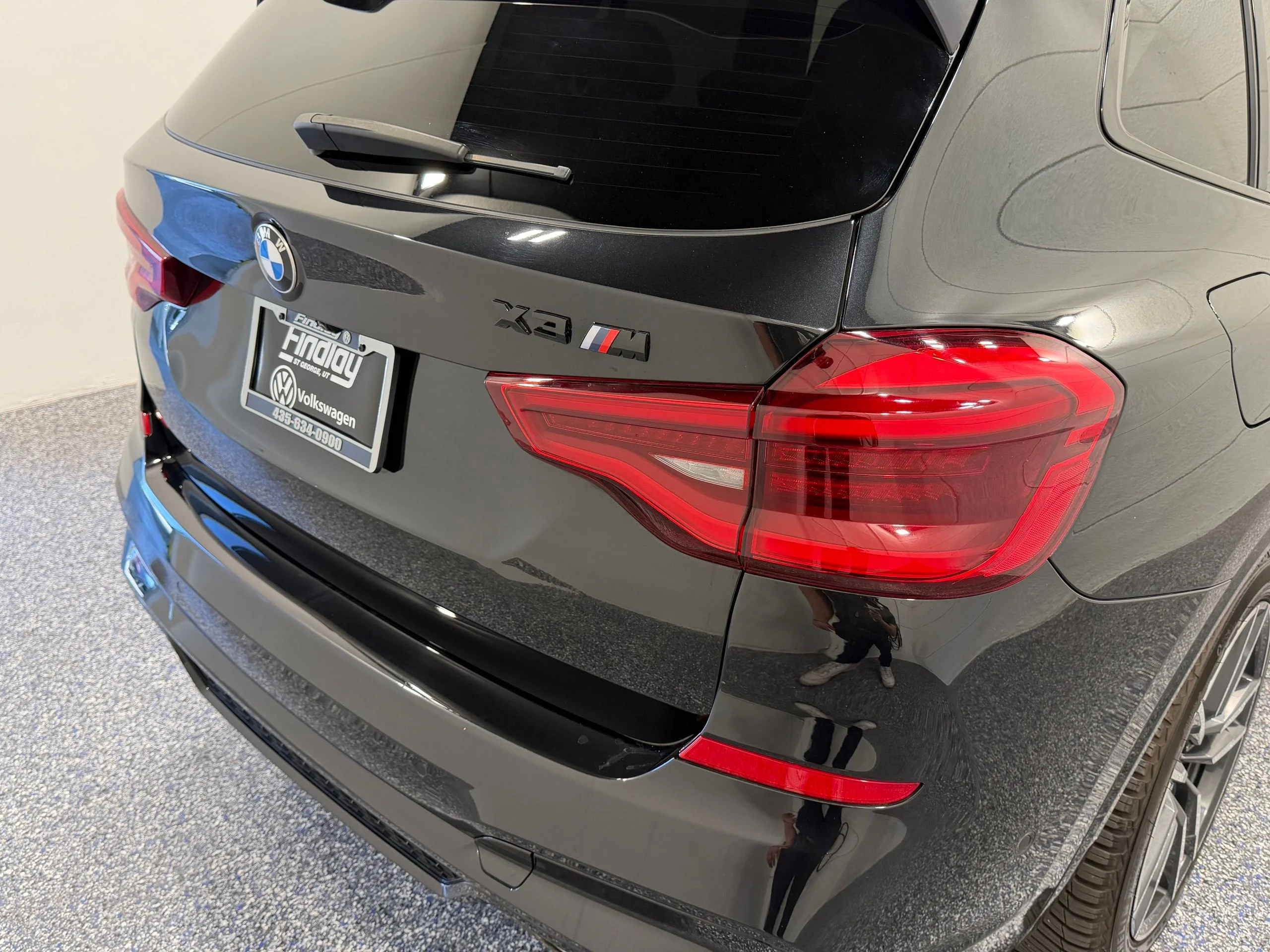 Used 2021 Black BMW M image 17