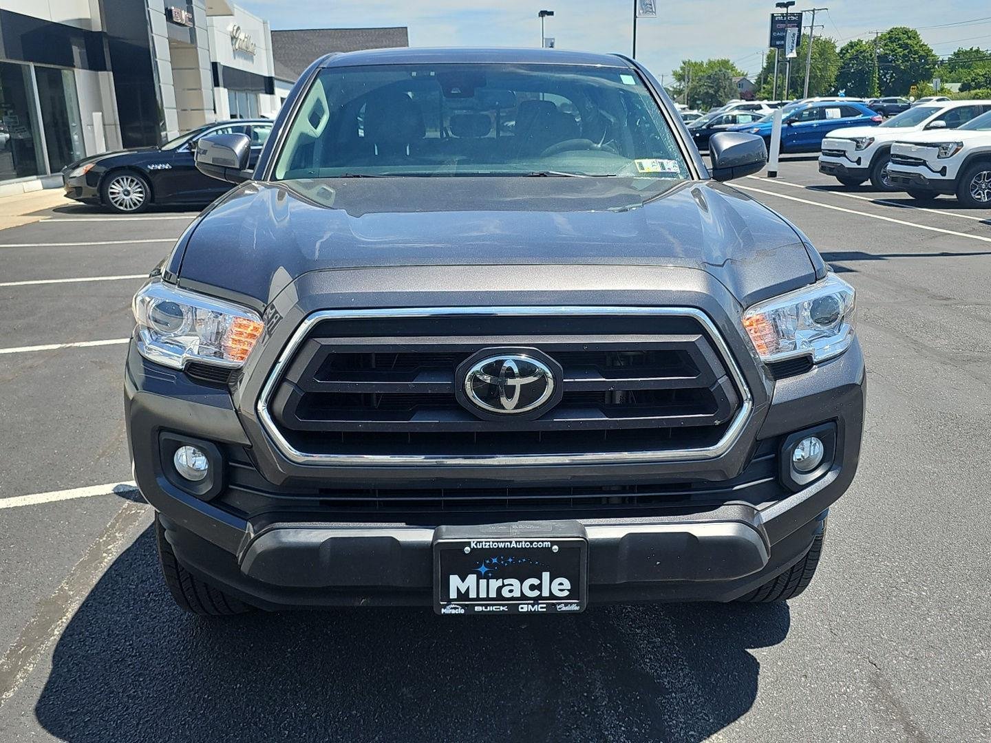 Used 2022 Magnetic Gray Metallic Toyota SR5 image 28