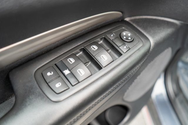 Used 2015 Steel Metallic Dodge SXT image 18
