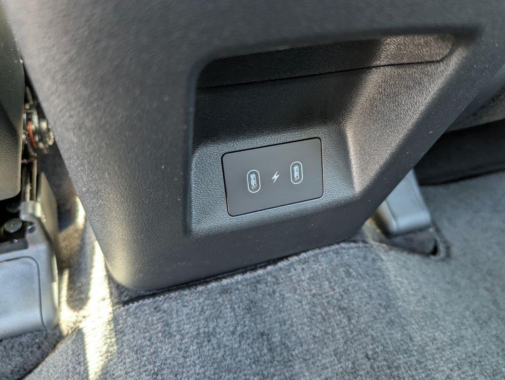 New 2026 Gray Hyundai SE FWD image 18