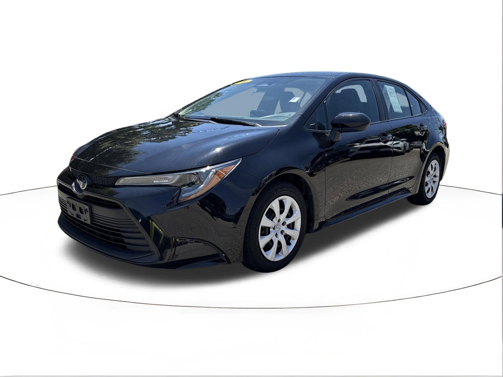 2024 Toyota Corolla LE - Photo 11