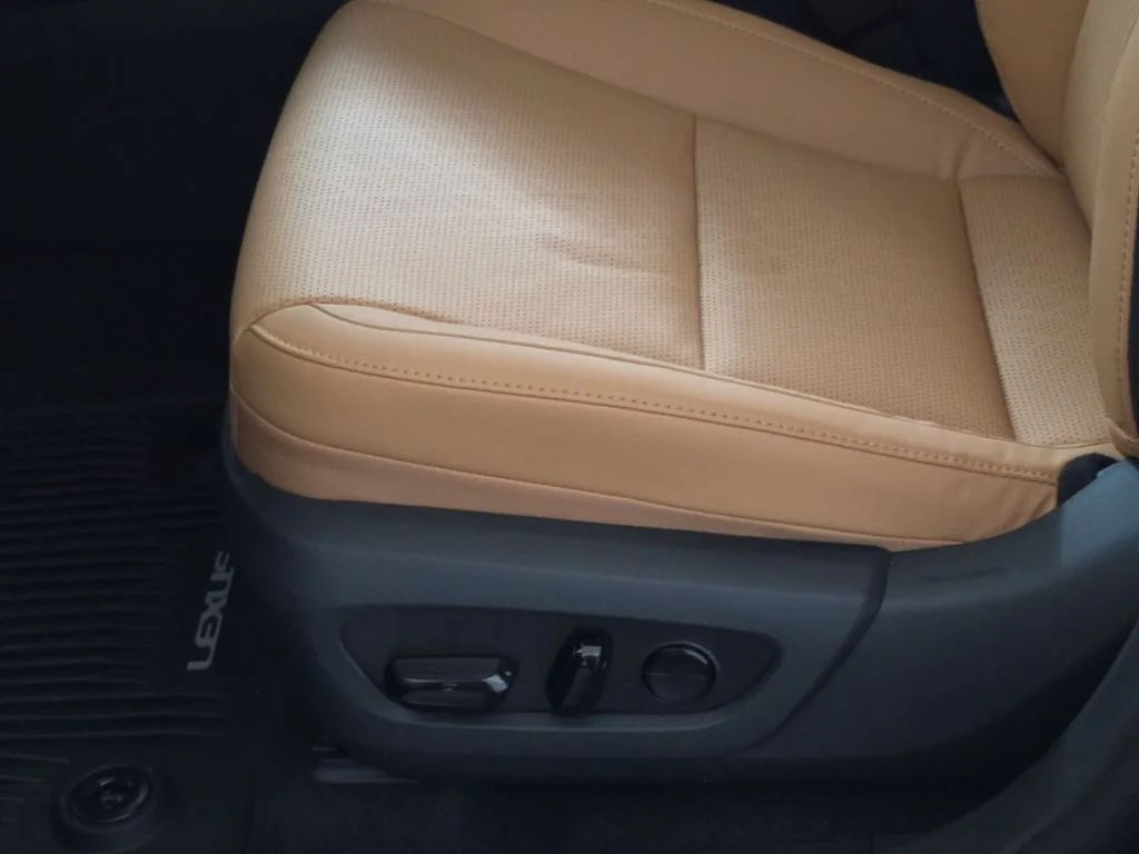 New 2026 Cloudburst Gray Lexus PREMIUM PLUS image 27