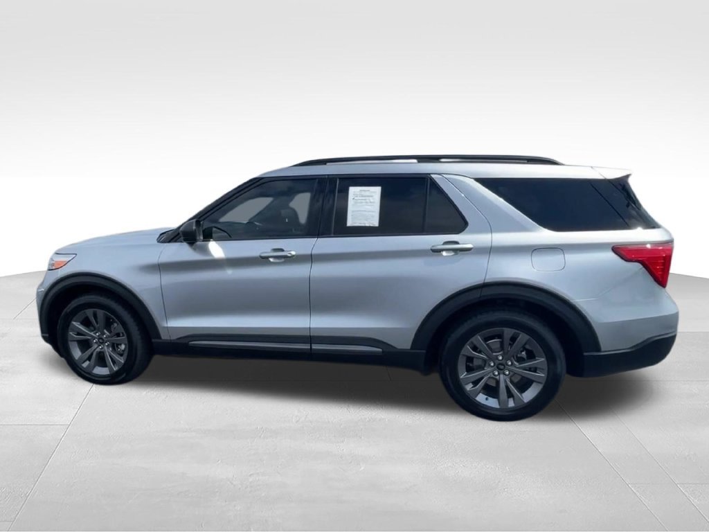 Used 2021 Silver Ford XLT image 5