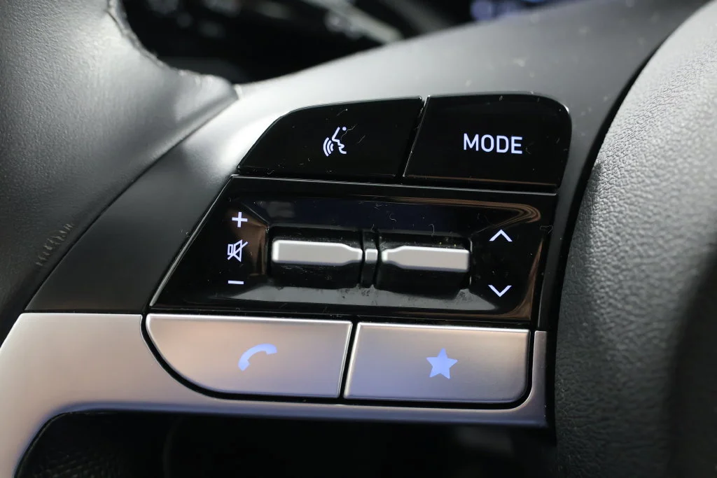 Used 2025 Fluid Metal Hyundai SEL Convenience image 11