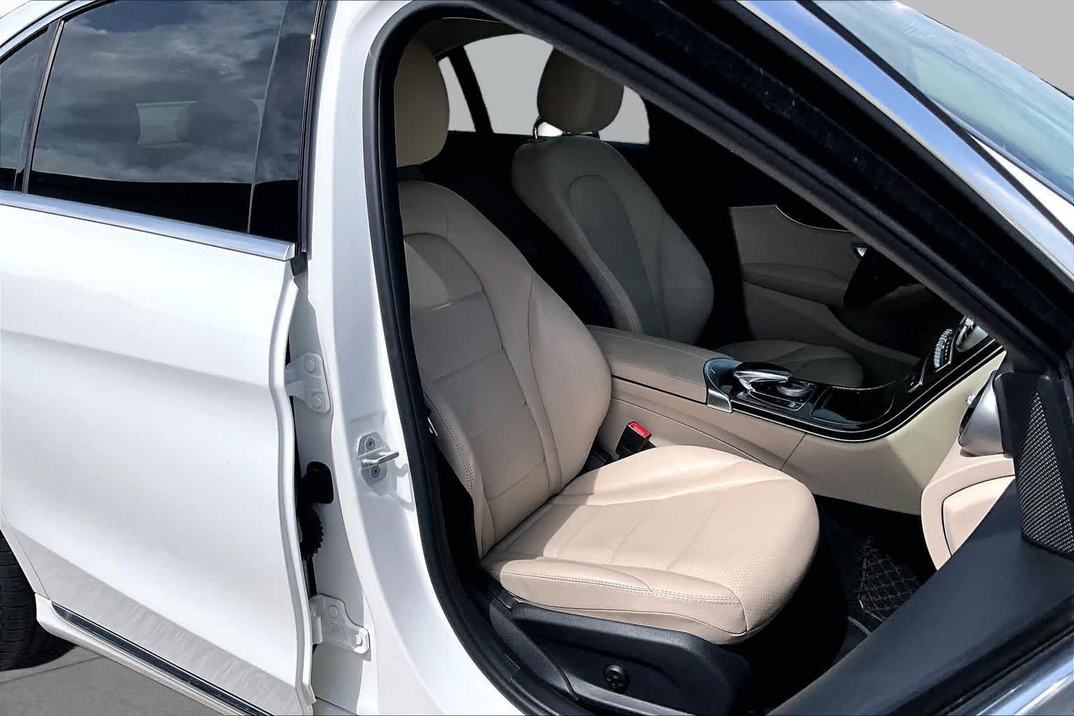 Used 2016 Polar White Mercedes-Benz C 300 Sport image 9