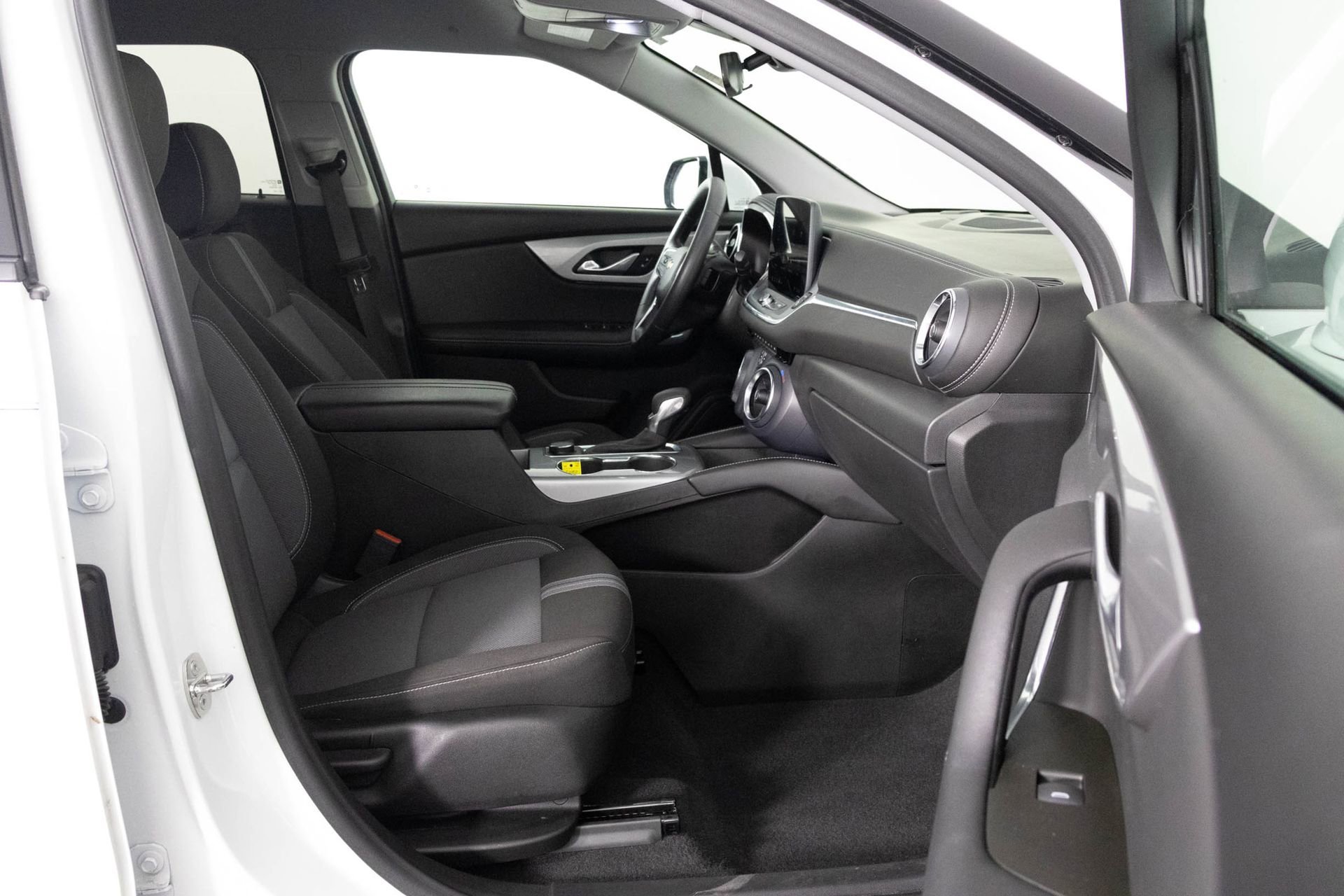 2023 CHEVROLET BLAZER - Image 37