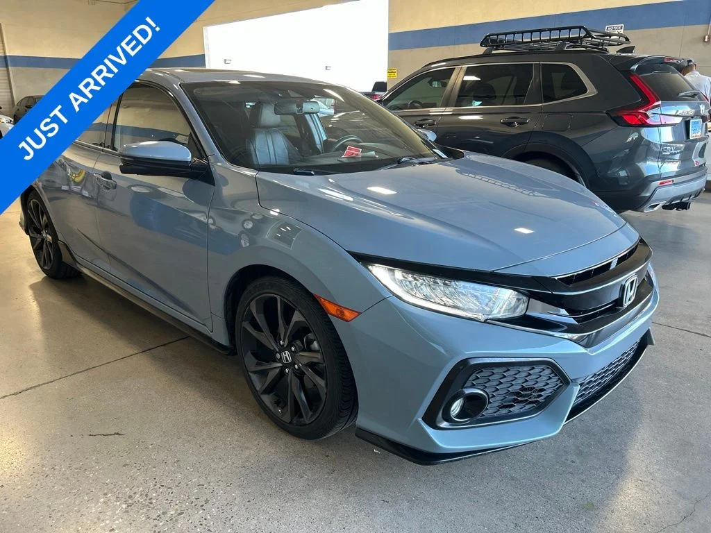 Certified Used 2018 Sonic Gray Pearl Honda Sport Touring image 2