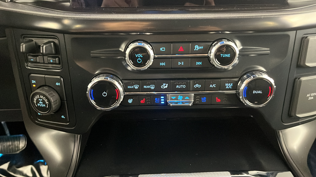 New 2026 Marsh Gray Ford Tremor® image 28