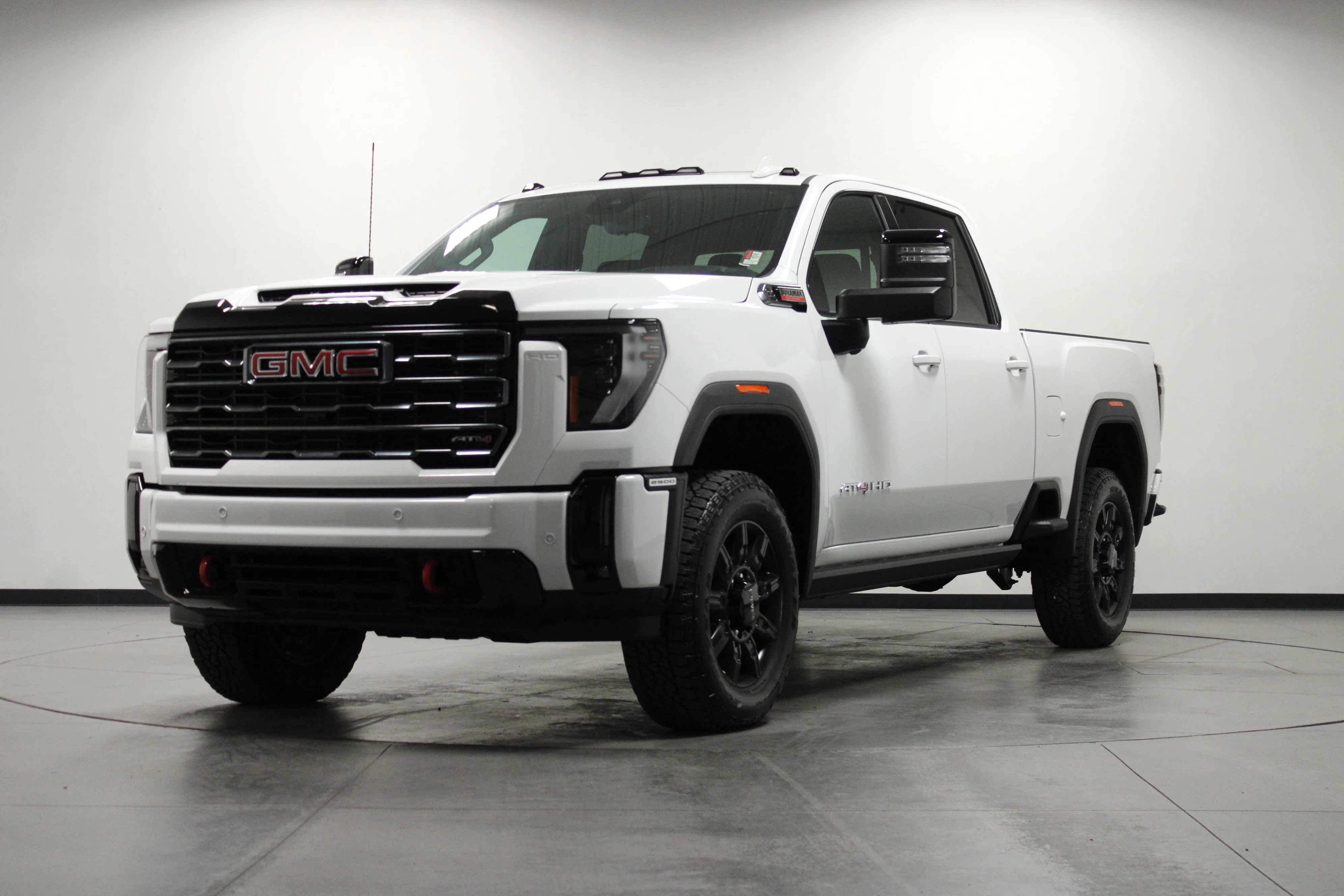 2026 GMC Sierra 2500HD AT4 - Photo 8