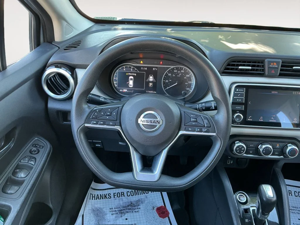 Used 2020 Silver Nissan 1.6 SV image 9