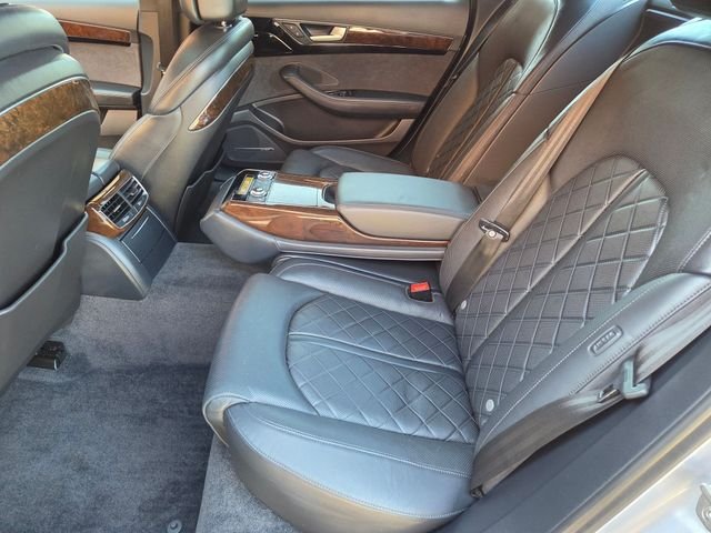 Used 2016 Silver Audi L 4.0T Sport image 25