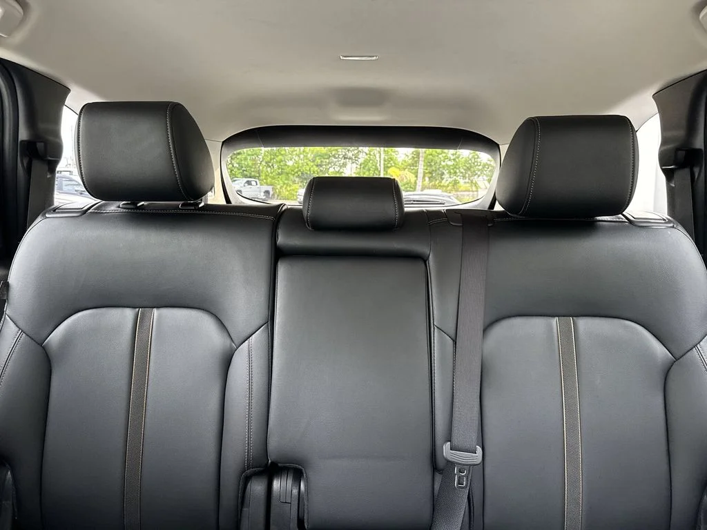 Used 2025 Jet Black Mazda 3.3 Turbo Select image 18