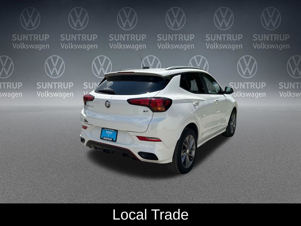 Used 2023 White Buick Select image 7