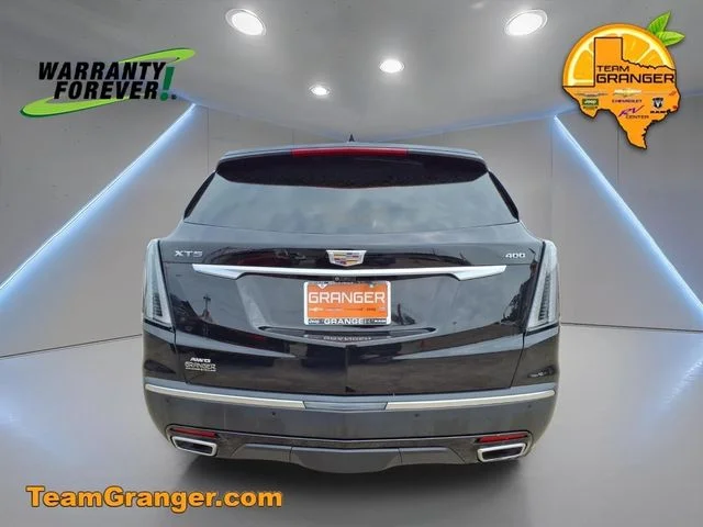 Used 2020 Black Cadillac Sport image 8