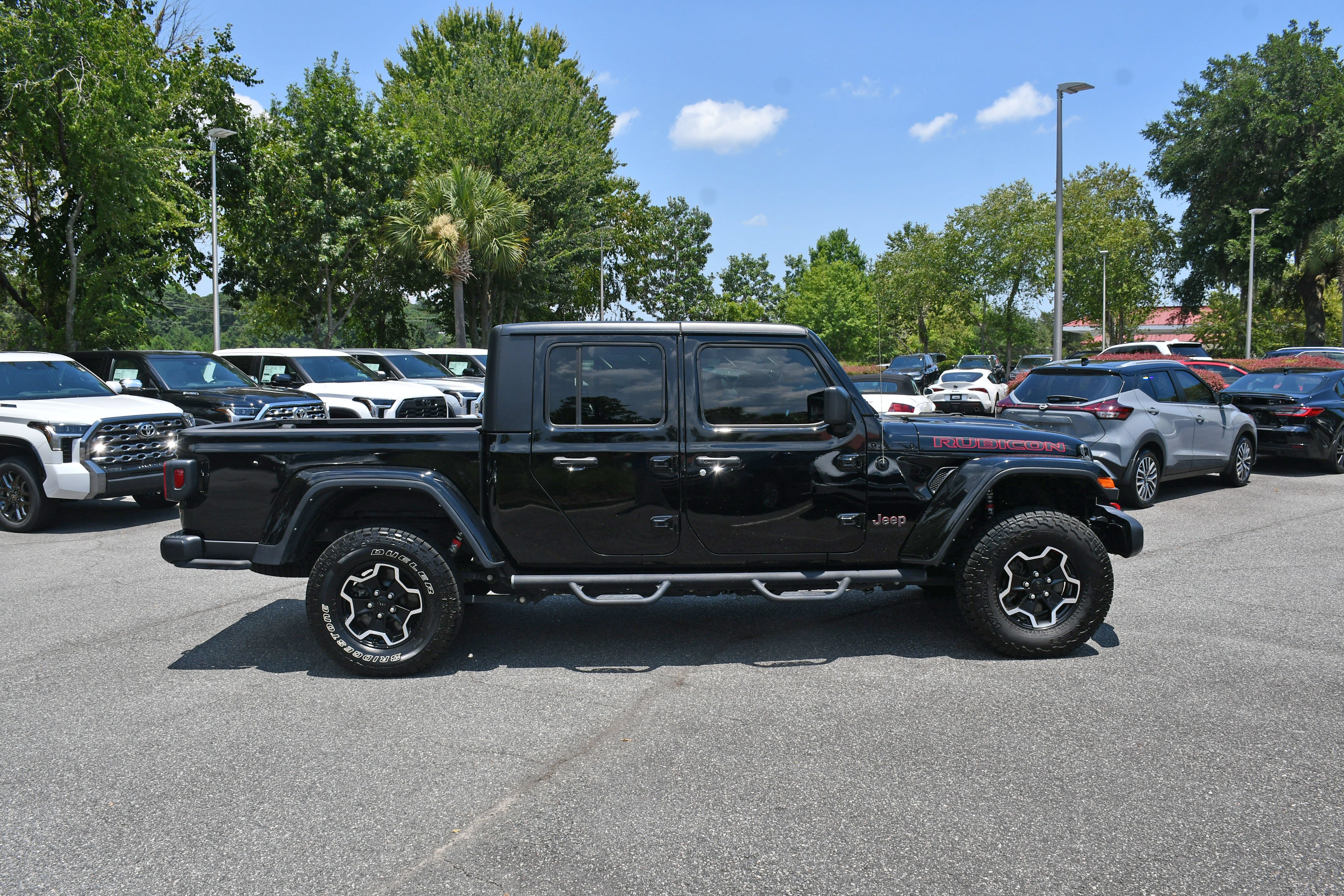 Used 2022 Black Jeep Rubicon image 5