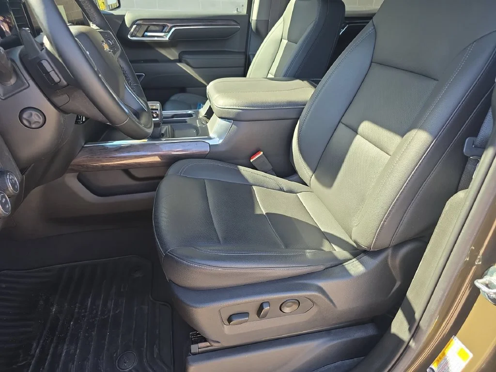 2023 Chevrolet Silverado 1500 LTZ - Photo 20