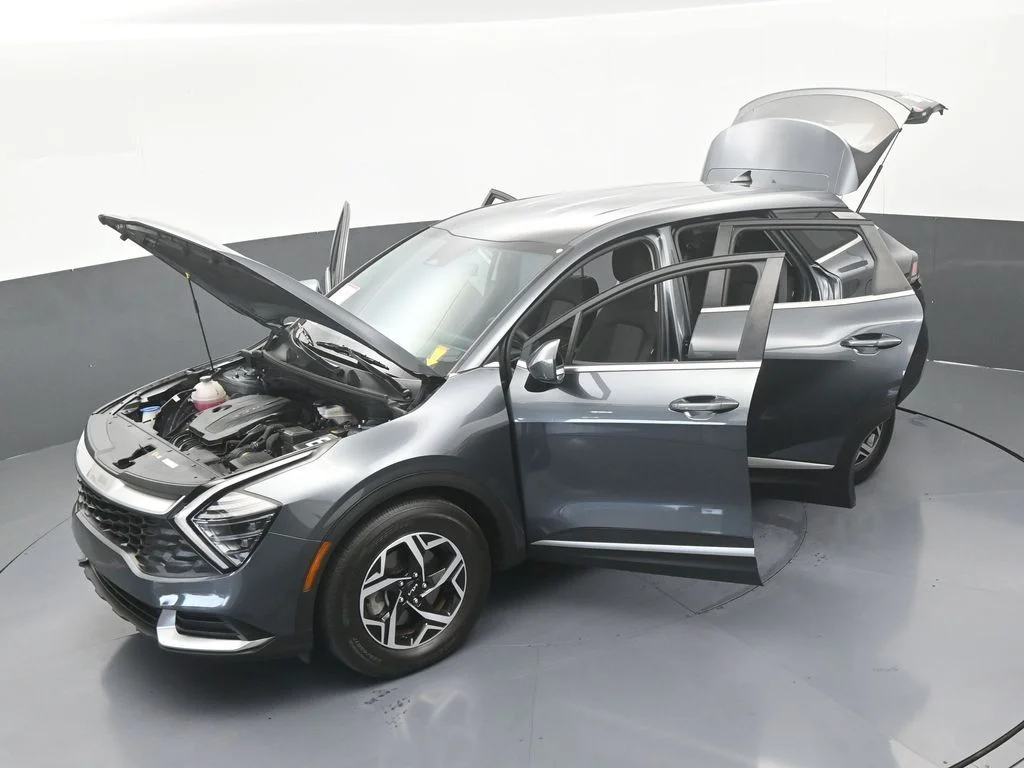 Used 2024 Gravity Gray Kia LX image 57