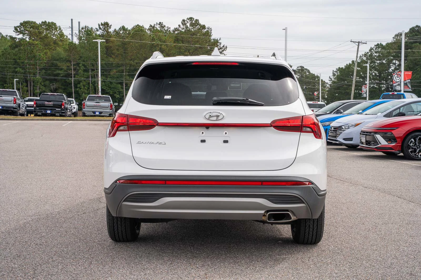 Used 2023 White Hyundai SEL image 5