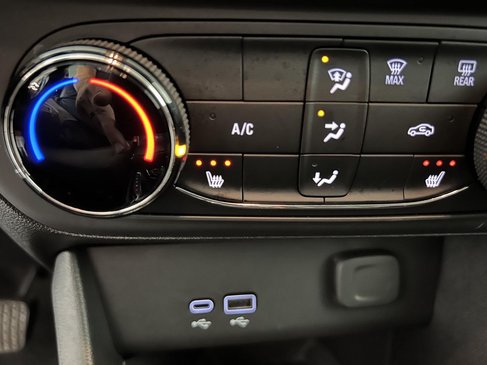 Used 2024 Ocean Blue Metallic Buick Preferred image 14