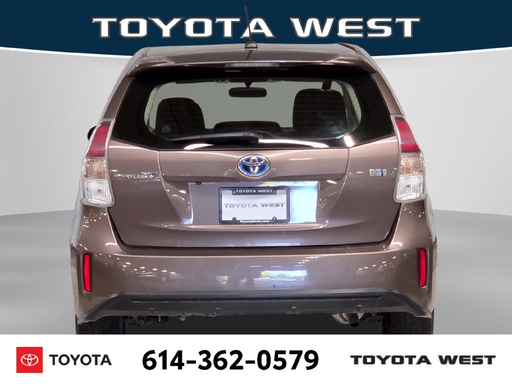 Used 2015 Brown Toyota Three image 8