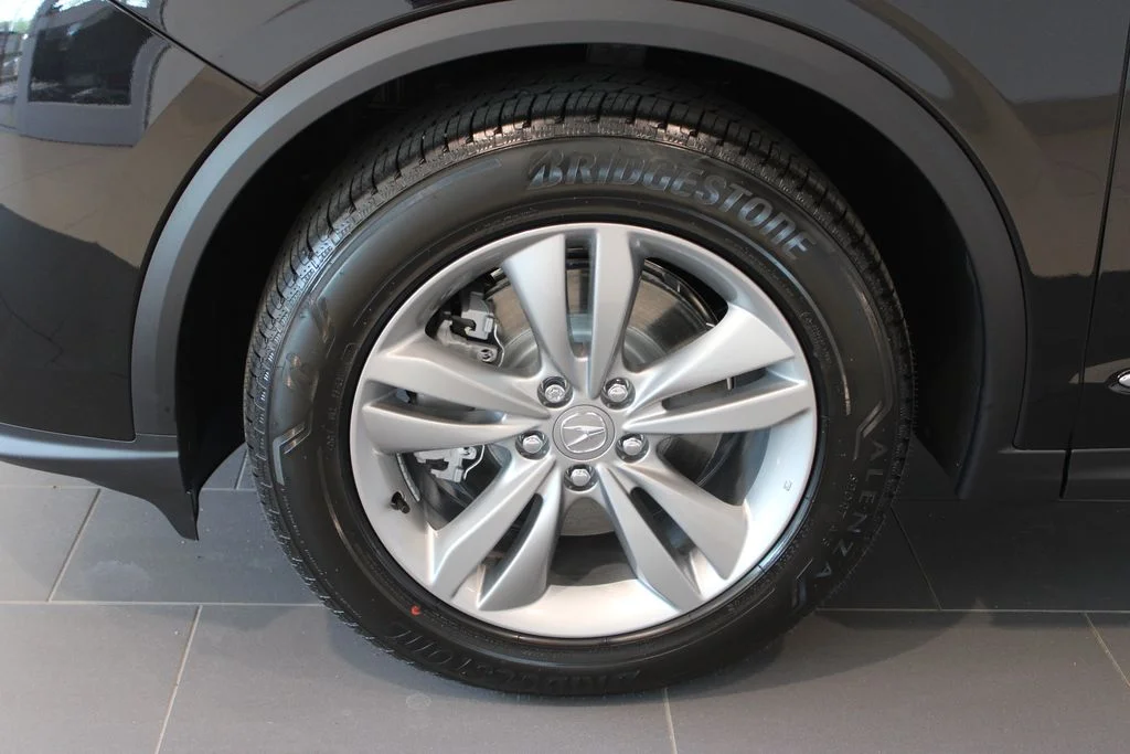 New 2026 Majestic Black Pearl Acura Base image 28