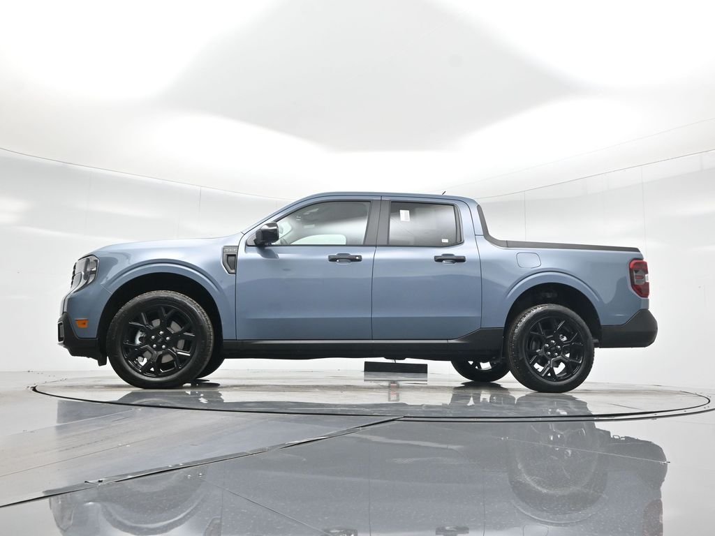 New 2025 Azure Gray Metallic Tri-Coat Ford XLT image 50