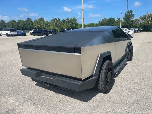 Used 2024 Tesla Cybertruck Base with VIN 7G2CEHED1RA040881 for sale in Sarasota, FL
