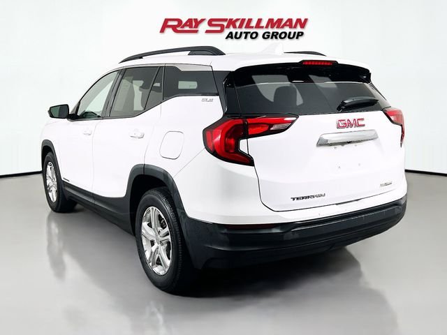 Used 2020 White GMC SLE image 5