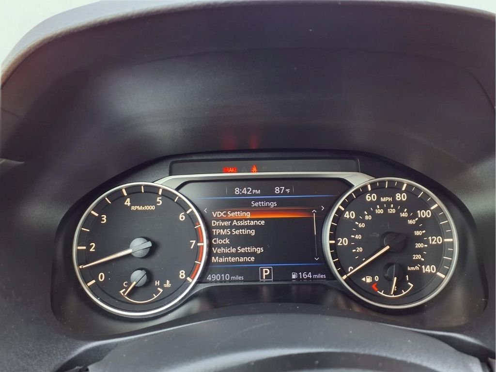 Used 2025 Silver Nissan 2.5 SV image 17